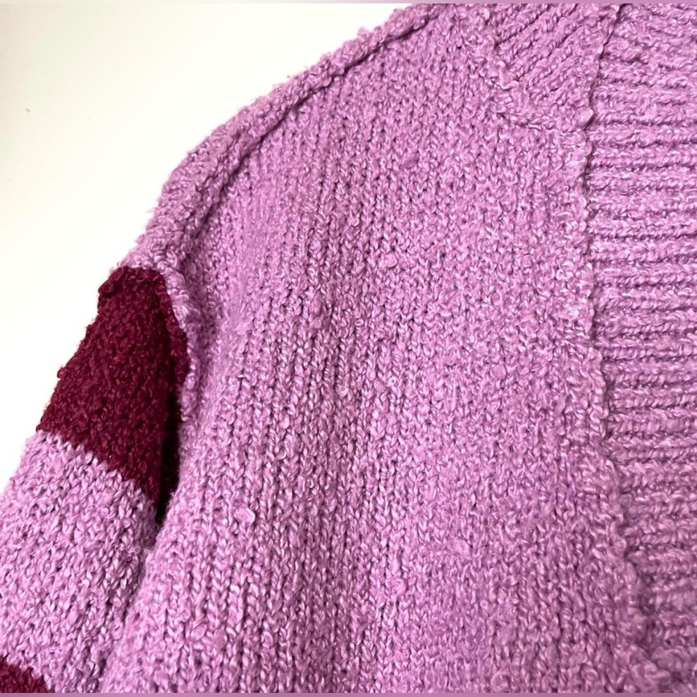 Women's Pink V-Neck Sweater - Picture 11 of 12